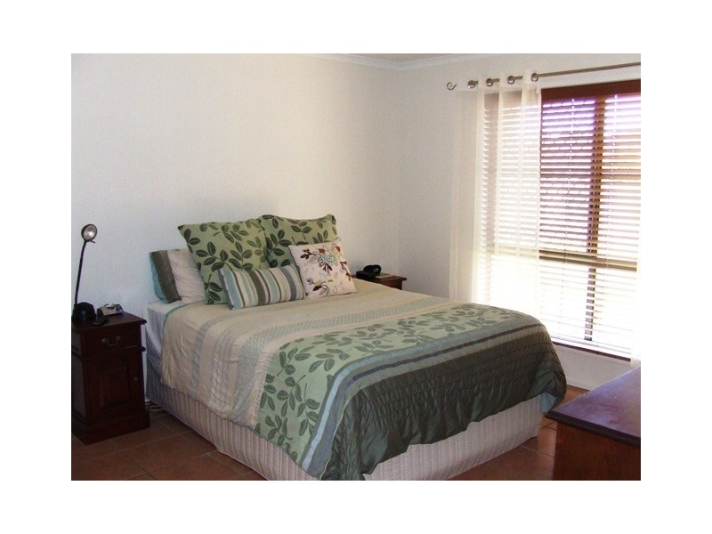 3 Neeson Place, Currumbin Waters QLD 4223