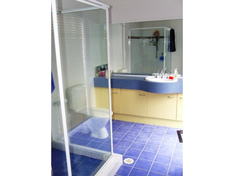 3 Neeson Place, Currumbin Waters QLD 4223