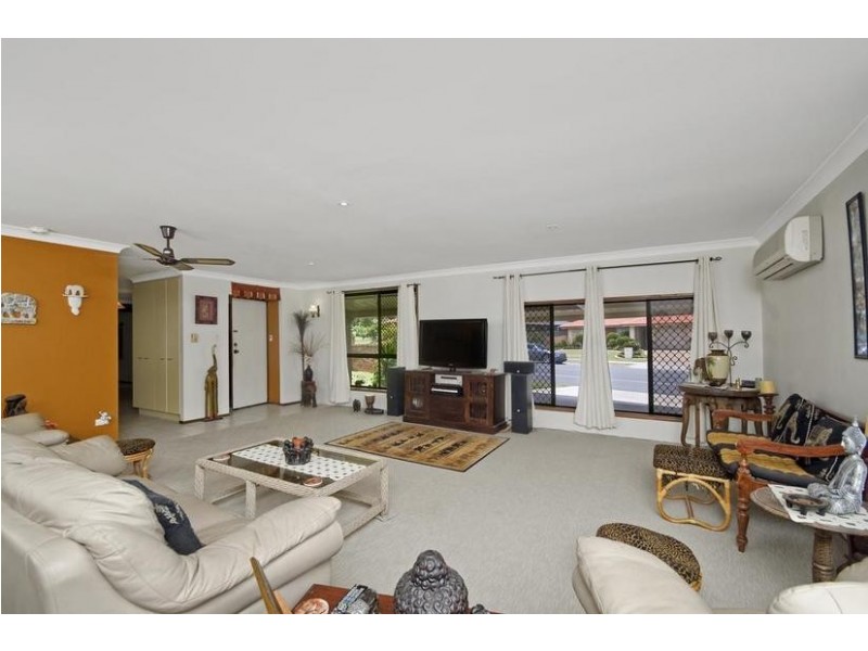 54 Bienvenue Drive, Currumbin Waters QLD 4223