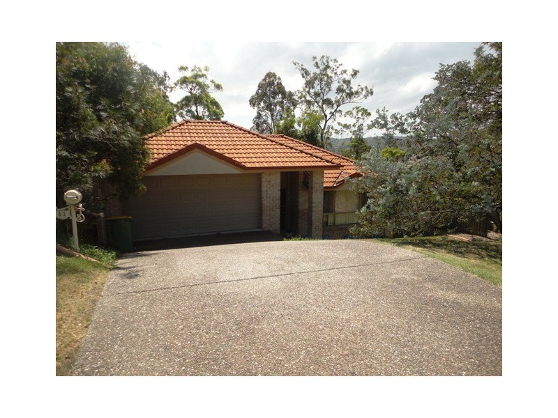41 Hibertia Avenue, Elanora QLD 4221