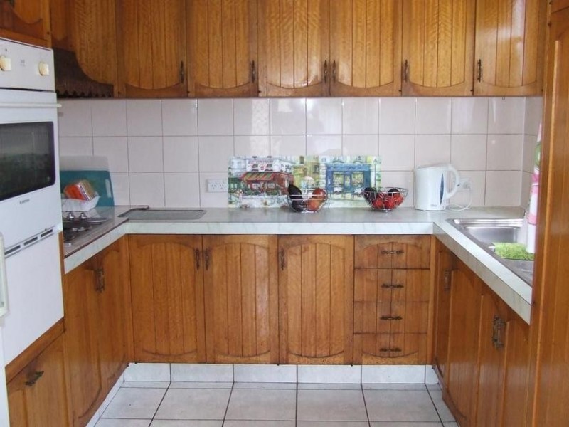 33 Tatha Avenue, Palm Beach QLD 4221