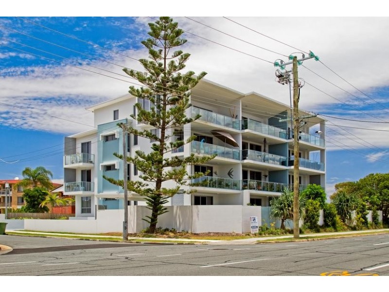 2/10 Tallebudgera Drive, Palm Beach QLD 4221