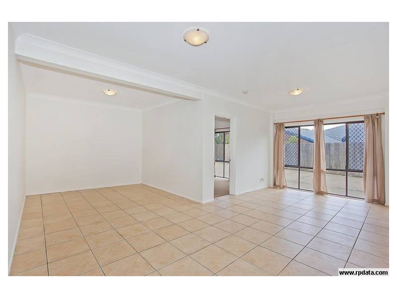 183 K P McGrath Drive, Elanora QLD 4221