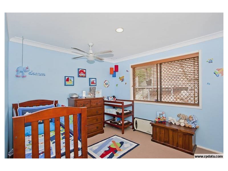 183 K P McGrath Drive, Elanora QLD 4221