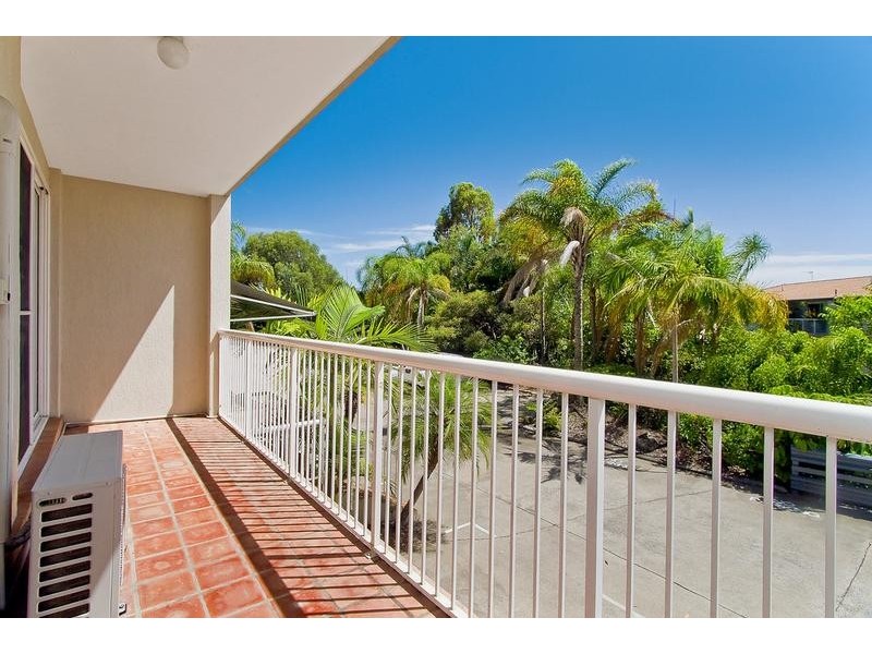 8/32 Alinjarra Drive, Tugun QLD 4224