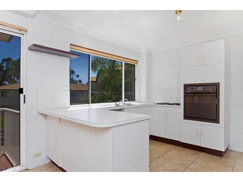 8/32 Alinjarra Drive, Tugun QLD 4224