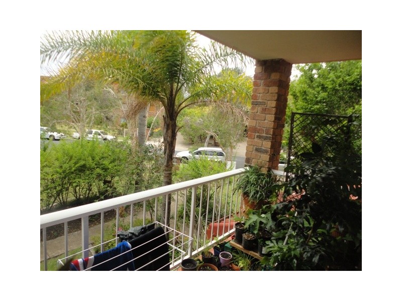 4/5 Rolan Court, Palm Beach QLD 4221