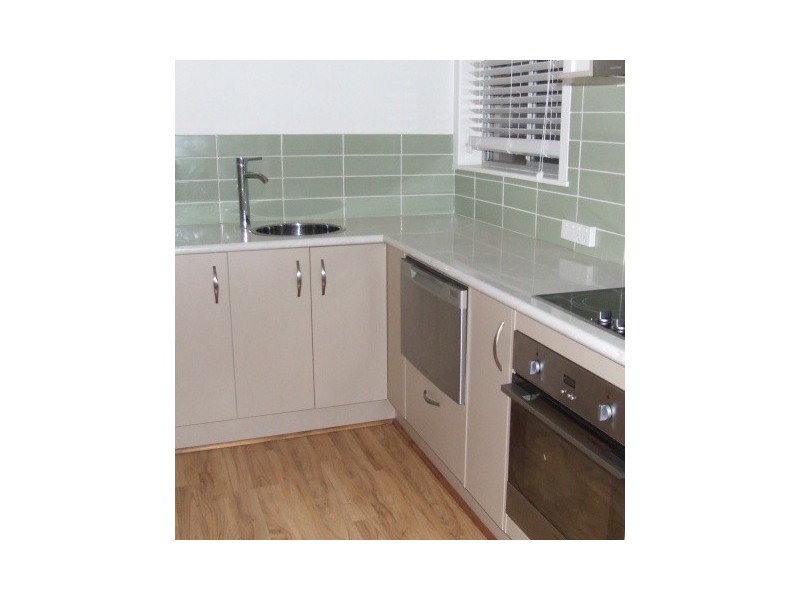 3/2 Twenty Sixth Avenue, Palm Beach QLD 4221