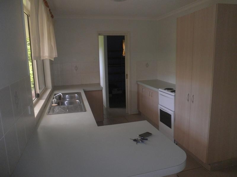 11 Galahad Court, Nerang QLD 4211