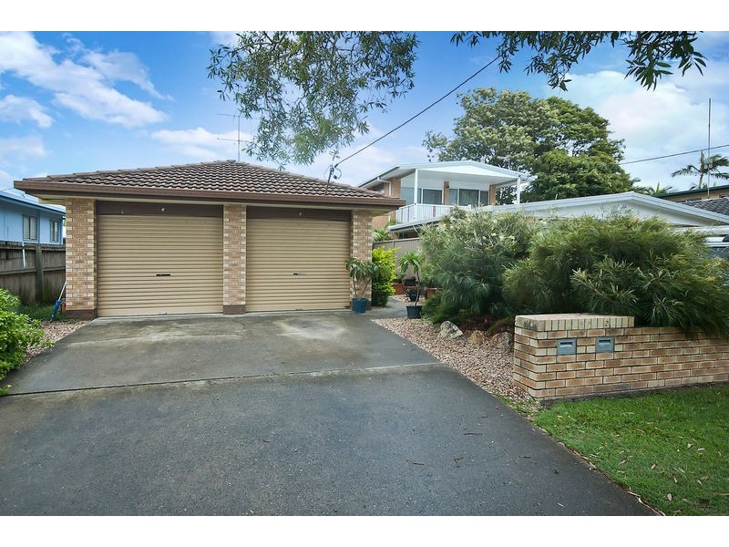 1 & 2/38 Cypress Terrace, Palm Beach QLD 4221