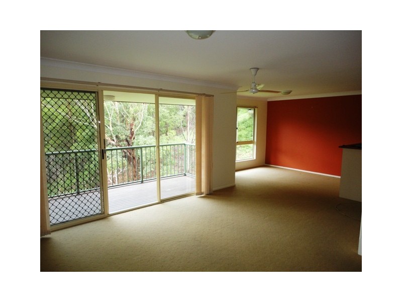 9/15 Simpsons Road, Elanora QLD 4221