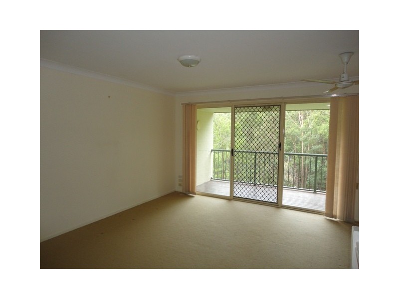 9/15 Simpsons Road, Elanora QLD 4221