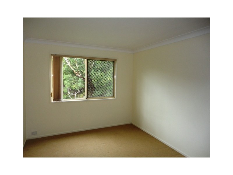9/15 Simpsons Road, Elanora QLD 4221
