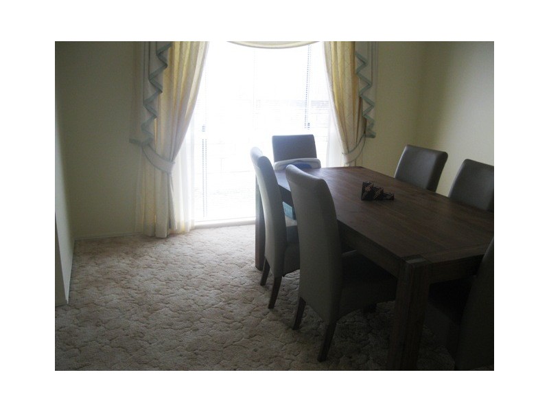 7 Rottnest Court, Elanora QLD 4221