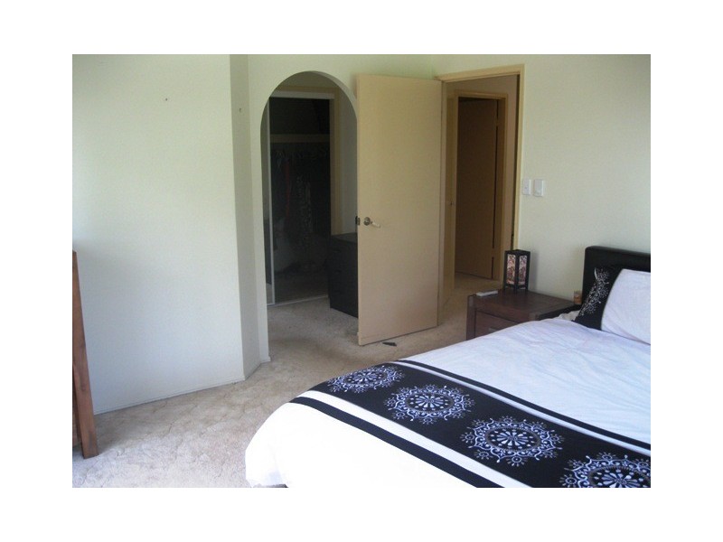 7 Rottnest Court, Elanora QLD 4221