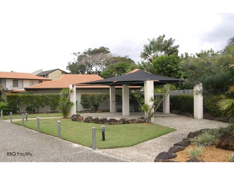 8/10 Twenty First Avenue, Palm Beach QLD 4221