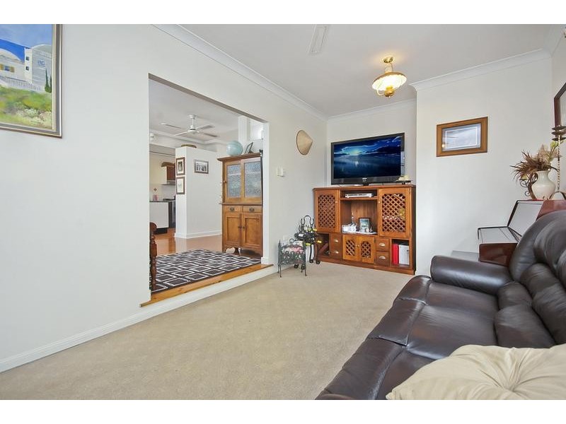 28 Diana Avenue, Burleigh Heads QLD 4220