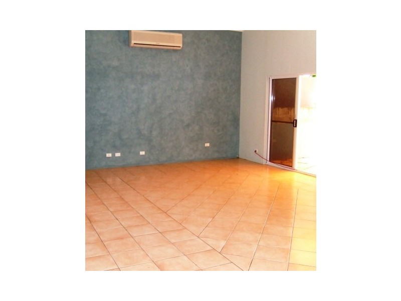 84 Ocean Parade, Burleigh Heads QLD 4220