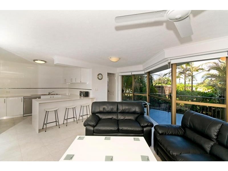 1/1495 Gold Coast Highway, Palm Beach QLD 4221