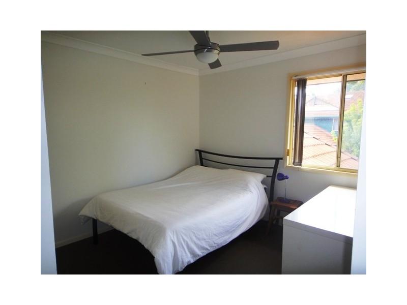 20/1 Township Drive, Burleigh Heads QLD 4220