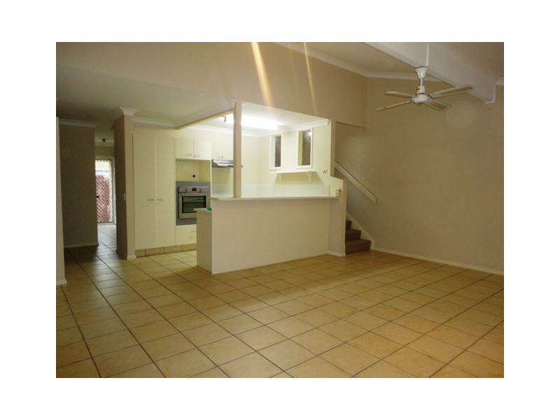 12/154 Currumbin Creek Road, Currumbin Waters QLD 4223