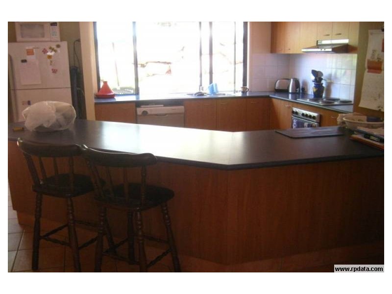 5/2 Karri Court, Burleigh Heads QLD 4220