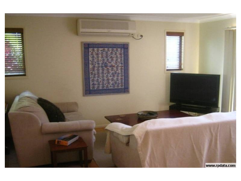 5/2 Karri Court, Burleigh Heads QLD 4220