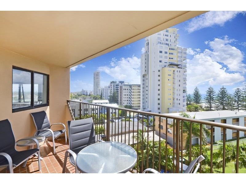 24/1941 Gold Coast Highway, Burleigh Heads QLD 4220