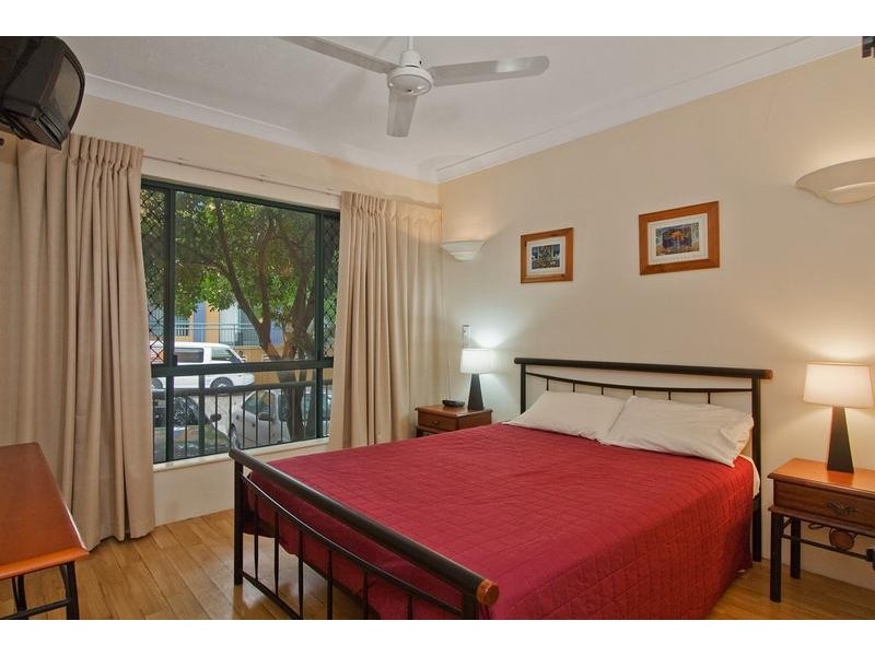 109/955 Gold Coast Highway, Palm Beach QLD 4221