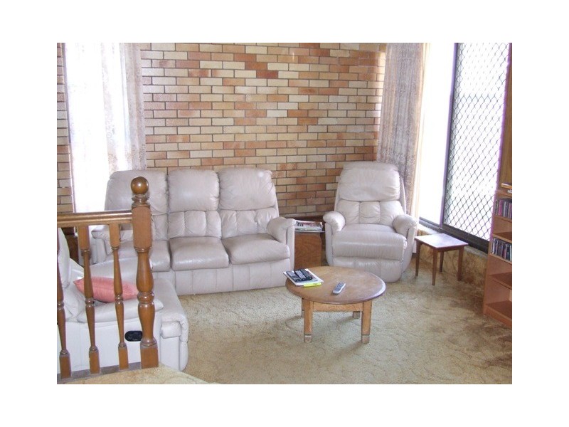 19 Parnki Parade, Palm Beach QLD 4221