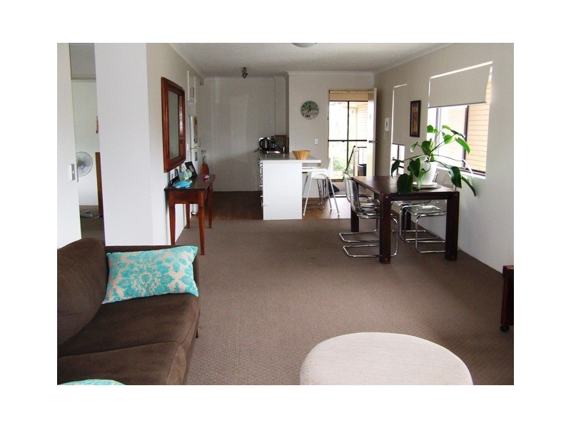 8/7 Nalla Court, Palm Beach QLD 4221