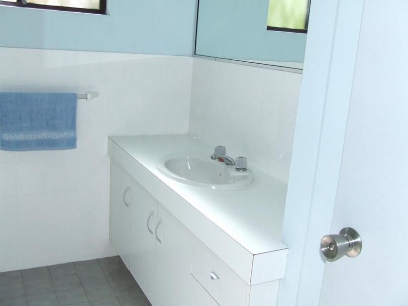 13/6 Brooke Avenue, Palm Beach QLD 4221