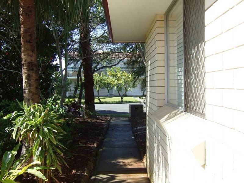 192 Tahiti Avenue, Palm Beach QLD 4221