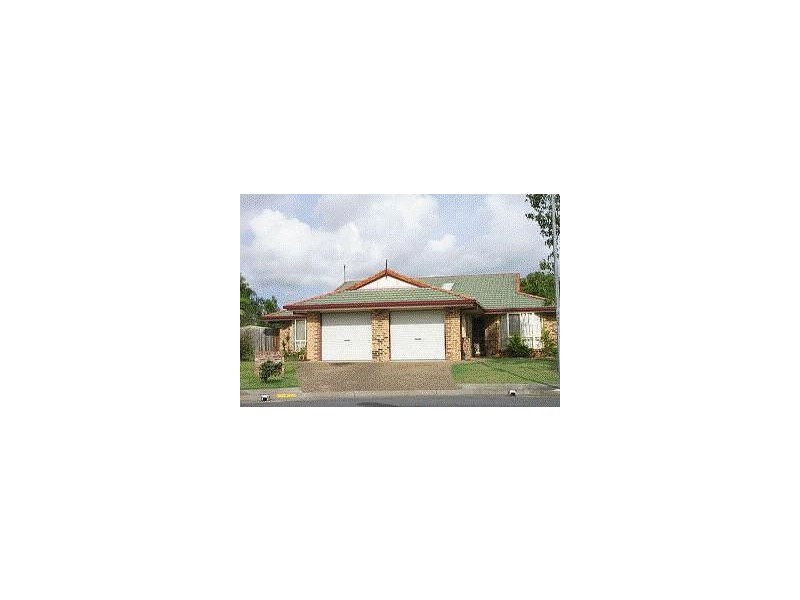 2/4 Cowal Court, Elanora QLD 4221