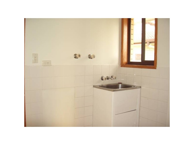 74 Markeri Street, Mermaid Waters QLD 4218