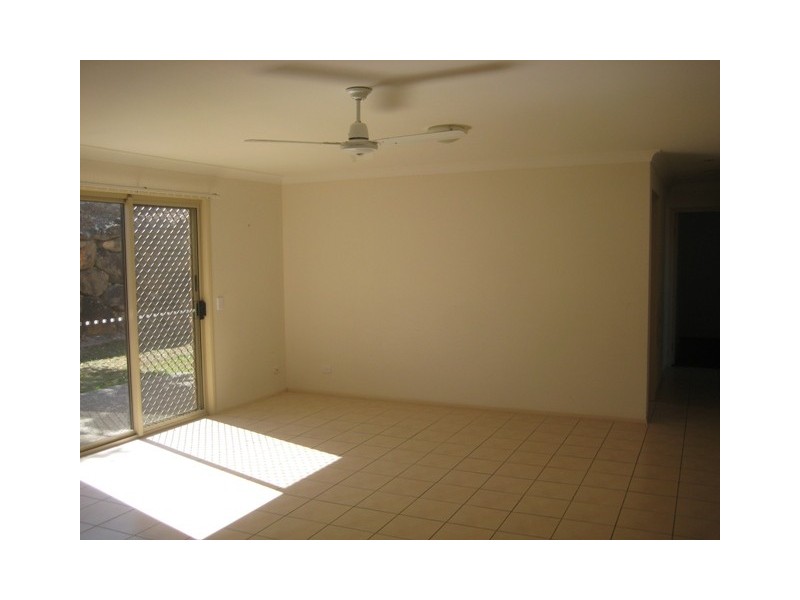 88 Casuarina Drive, Elanora QLD 4221