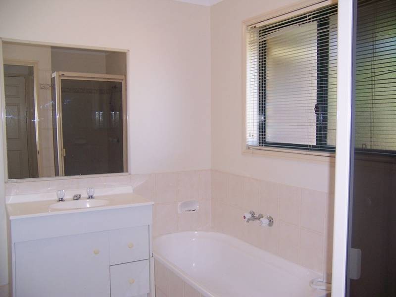 5/3 Karri Court, Burleigh Heads QLD 4220