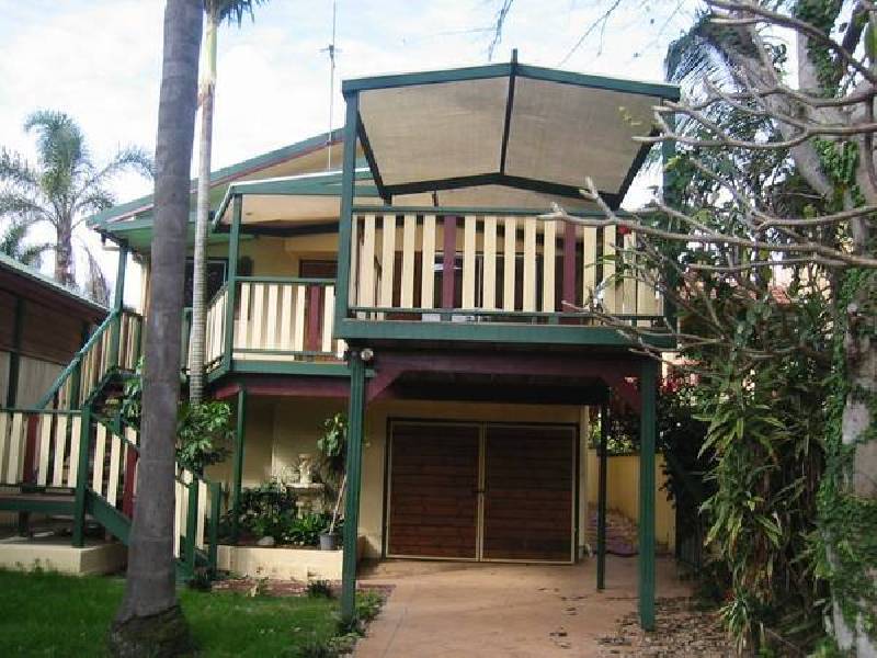 16 Fifteenth Avenue, Palm Beach QLD 4221