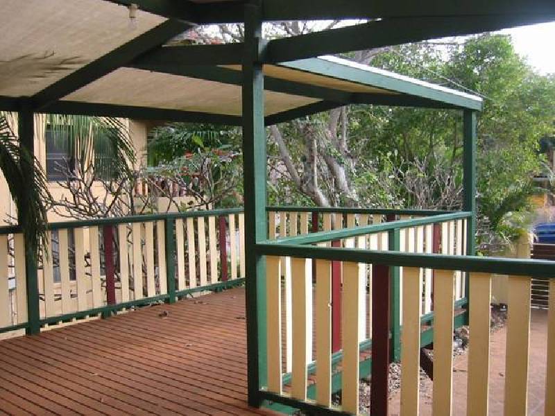 16 Fifteenth Avenue, Palm Beach QLD 4221