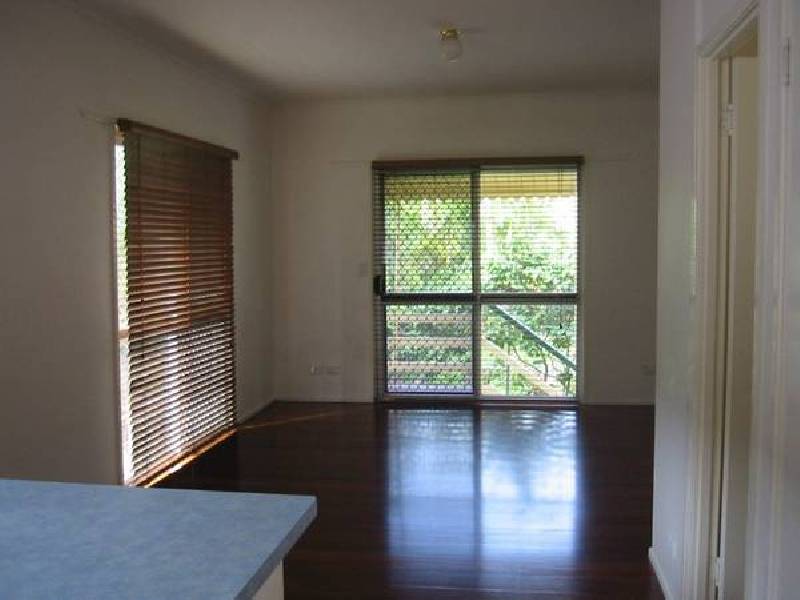 16 Fifteenth Avenue, Palm Beach QLD 4221