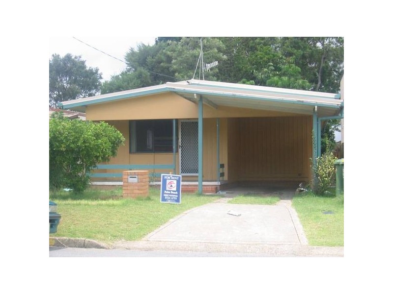 28 Sixth Avenue, Palm Beach QLD 4221