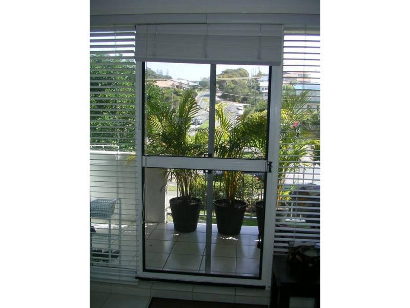 4/18 Tomewin Street, Currumbin QLD 4223