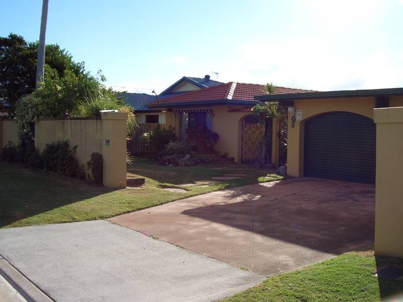 9 Swordfish Court, Palm Beach QLD 4221