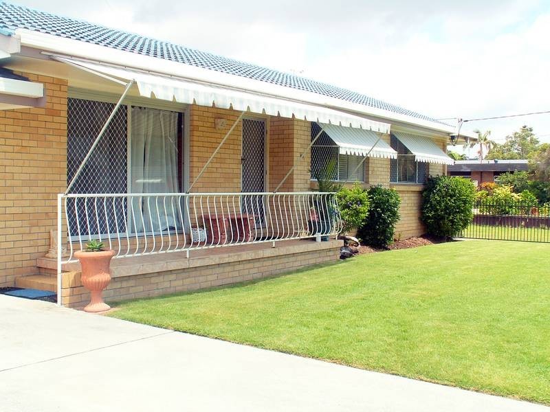 52 Parnki Parade, Palm Beach QLD 4221