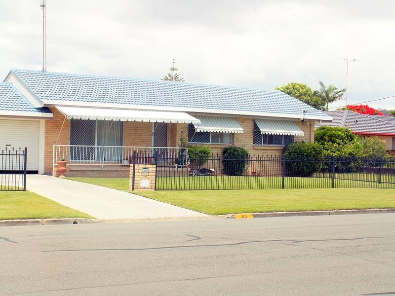 52 Parnki Parade, Palm Beach QLD 4221