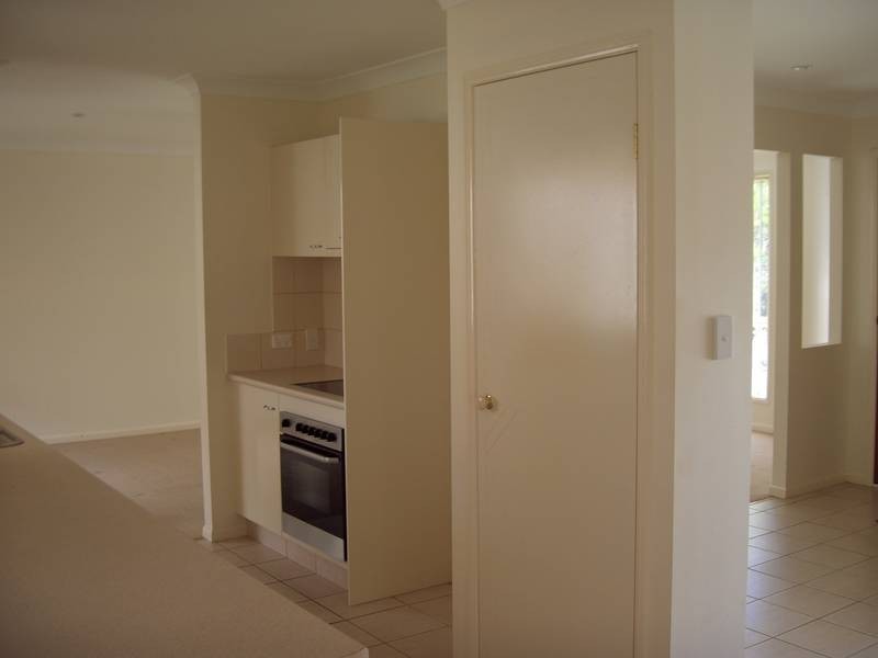 64 Casuarina Drive, Elanora QLD 4221