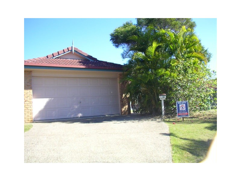 13 Goldvilla Drive, Elanora QLD 4221