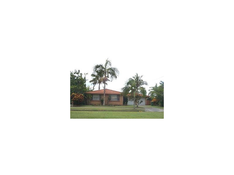 61 Nineteenth Avenue, Palm Beach QLD 4221