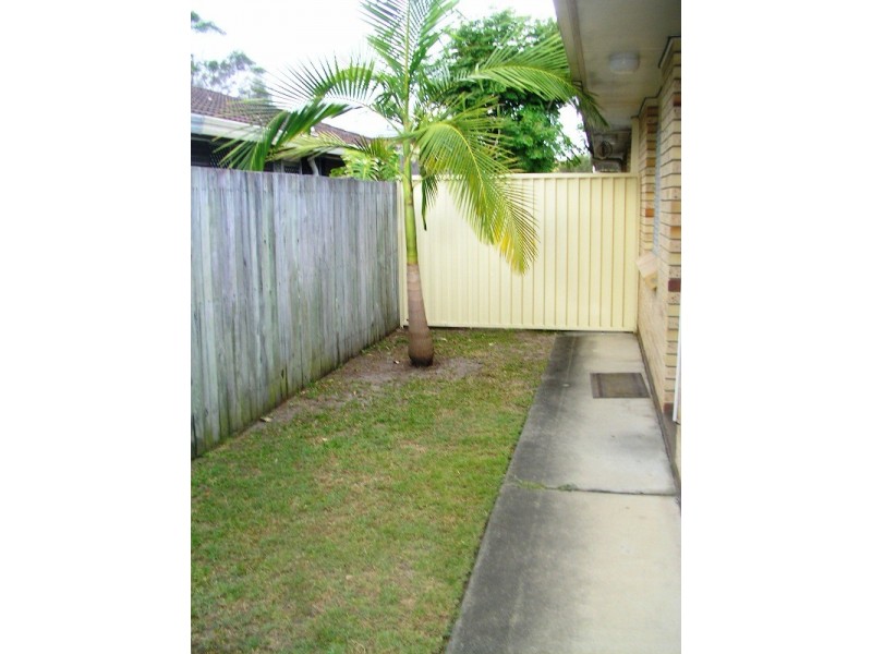 1/23 Philippine Parade, Palm Beach QLD 4221