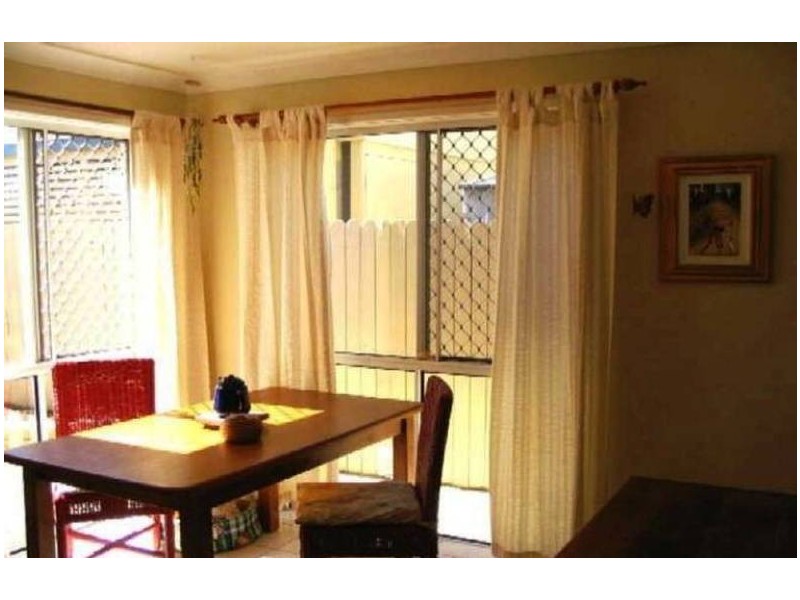 1/4 First Avenue, Palm Beach QLD 4221